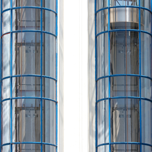 Monte-escalier droit pour escalier intérieur