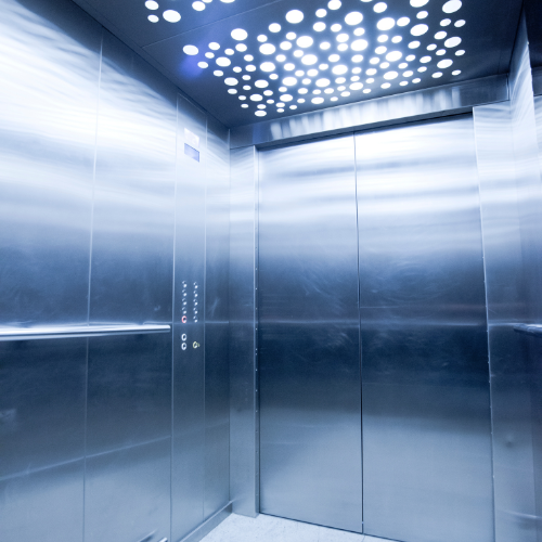 Ascenseur pour petit immeuble résidentiel