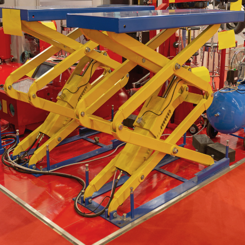 Ascenseur de service avec grande capacité de charge